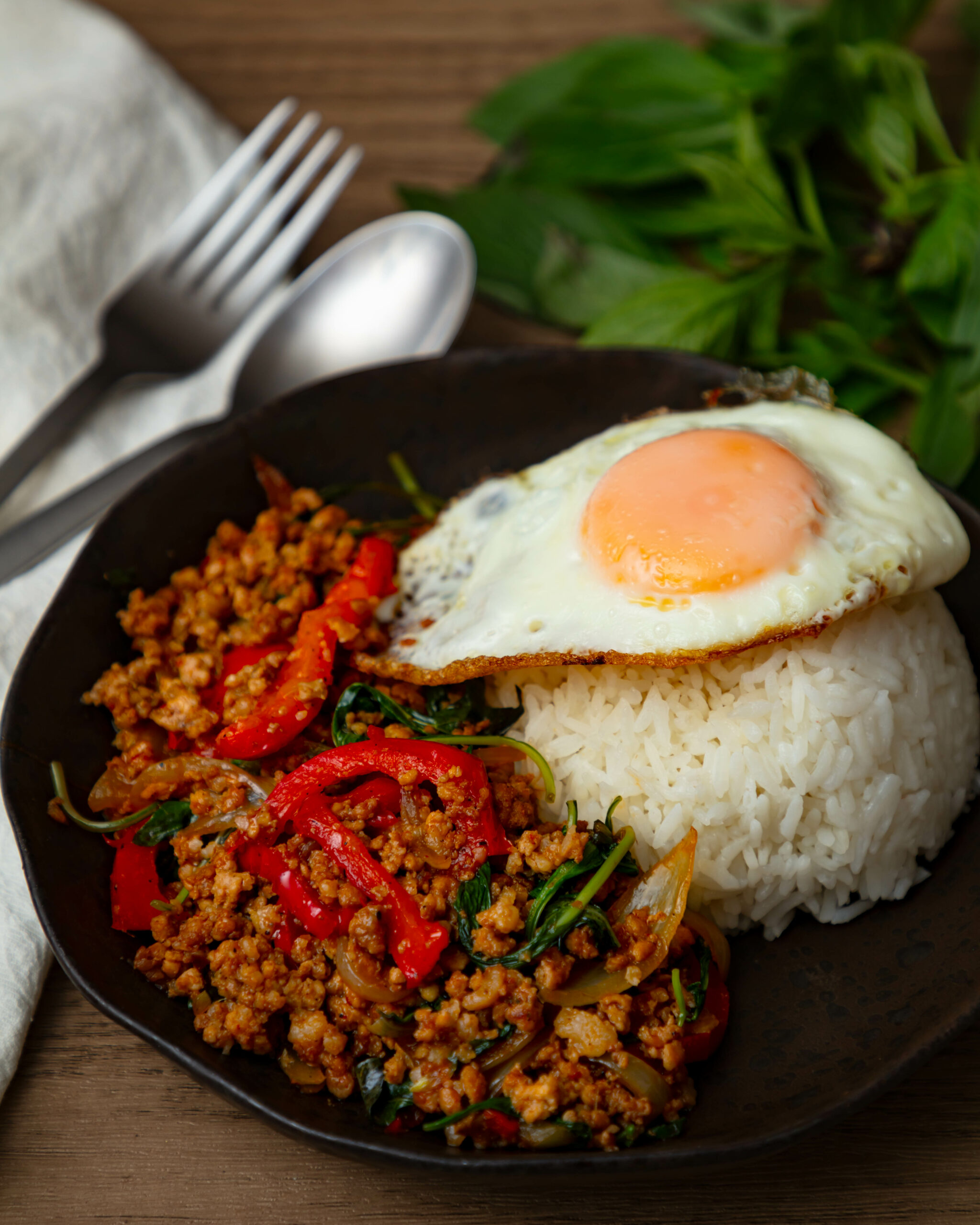 2025-01 - recette asiatique de riz au porc Basilic 1